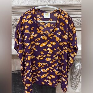 Cake Brand Purple And Gold Cheetah Print Butterfly Sleeve Blouse Size Medium LSU